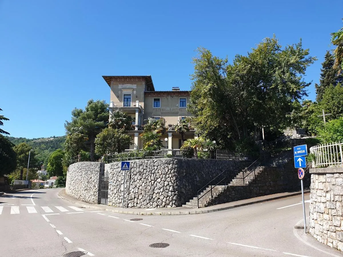 Villa Jure - Apartment Mirjana Lovran Croatia